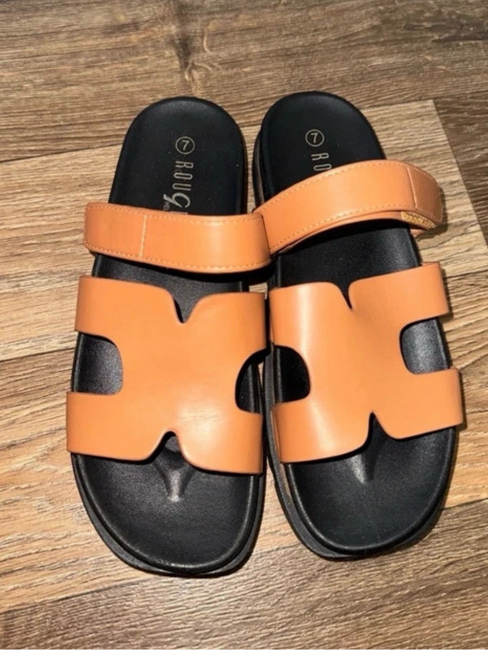 Women’s  Tan Leather Slide Sandals -